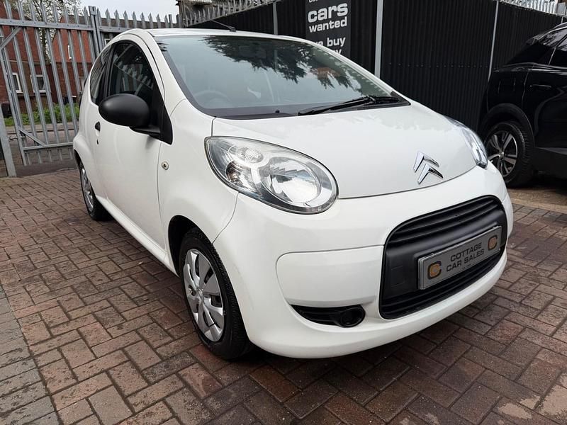 Usado Citroën C1 68 HP (50 kW) 2011 Branco Citadino