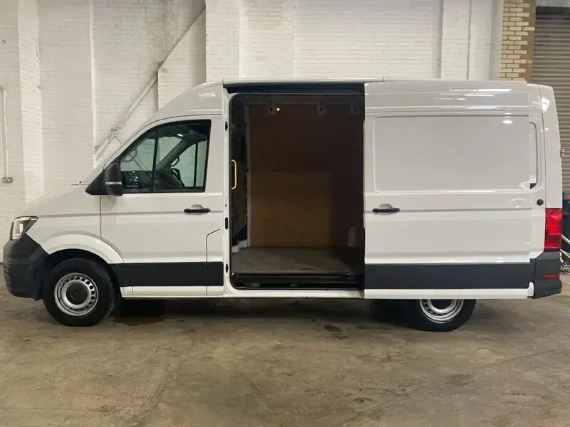 Used VW Crafter Trendline 140 HP (102 kW) 2022 White Van