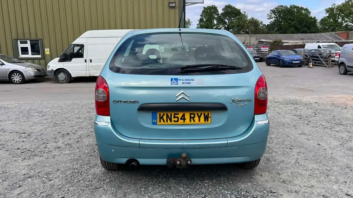 Used Citroën Xsara Picasso 117 HP (86 kW) 2004 Green MPV