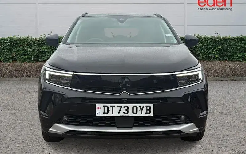Used Vauxhall Grandland X Ultimate 131 HP (96 kW) 2024 Black SUV