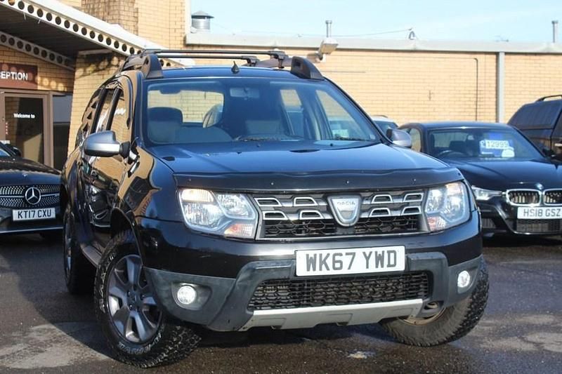 Used 2017 Dacia Duster Lauréate Estate | £6,885 (Fair price) - Image 1/1