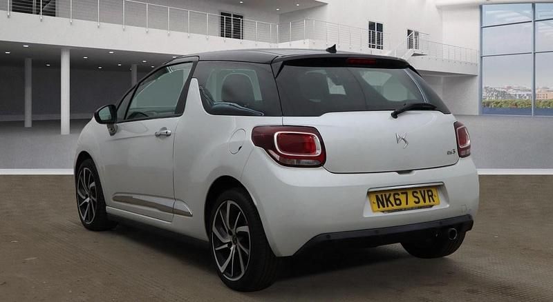 Used DS Automobiles DS3 Connected Chic 2017 White Hatchback