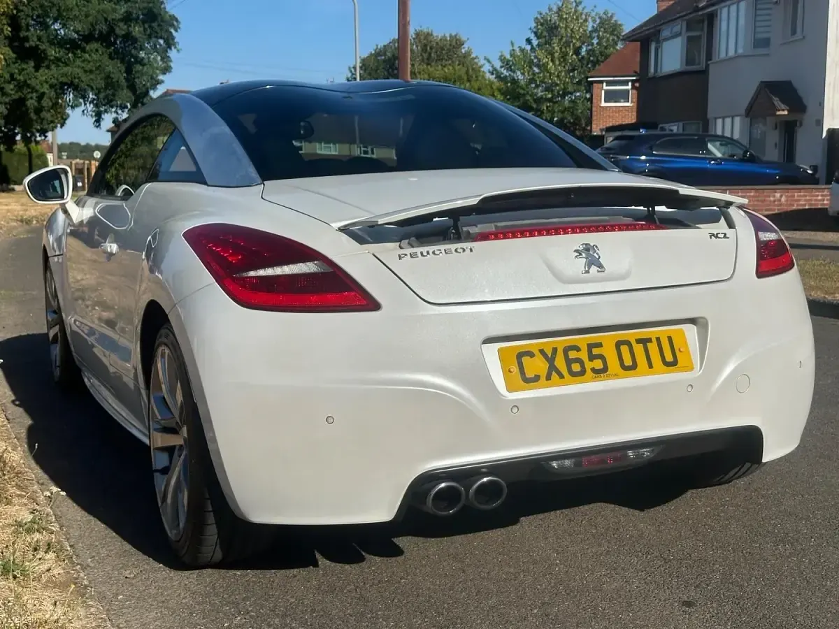 Used Peugeot RCZ GTi 161 HP (118 kW) 2015 White Coupe