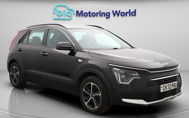 Black Used 2022 Kia Niro SUV | £16,600 (Fair price) - Image 1/4