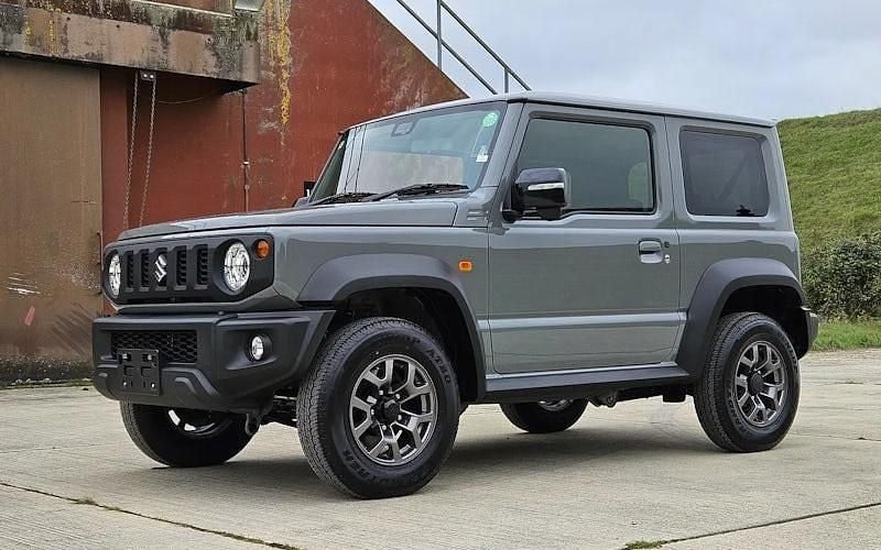 Used Suzuki Jimny SZ5 102 HP (75 kW) 2020 SUV