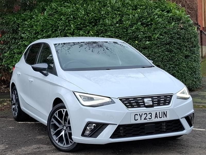 Used Seat Ibiza XCELLENCE 110 HP (80 kW) 2023 White Hatchback