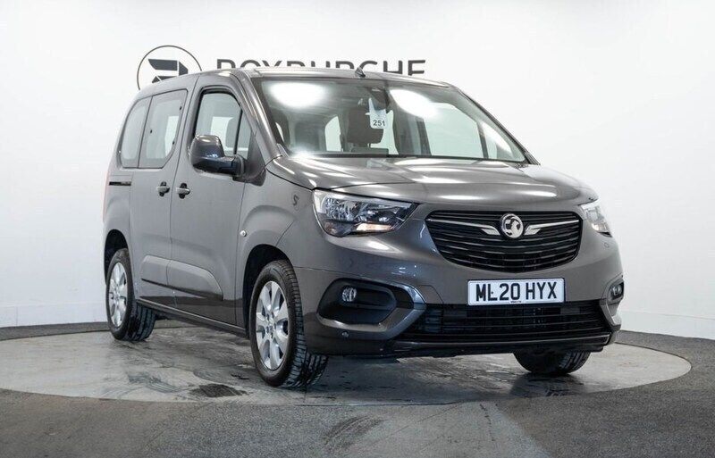 Grey Used 2020 Vauxhall Combo S MPV | £11,995 (Good price) - Image 1/4