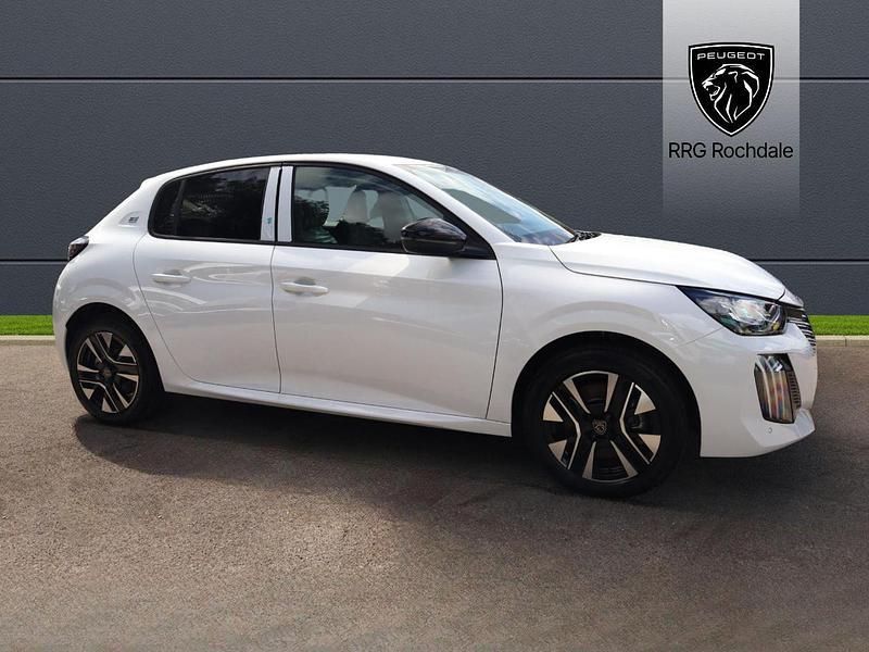 Used Peugeot e-208 Allure 98 kW (134 HP) 2025 White Hatchback