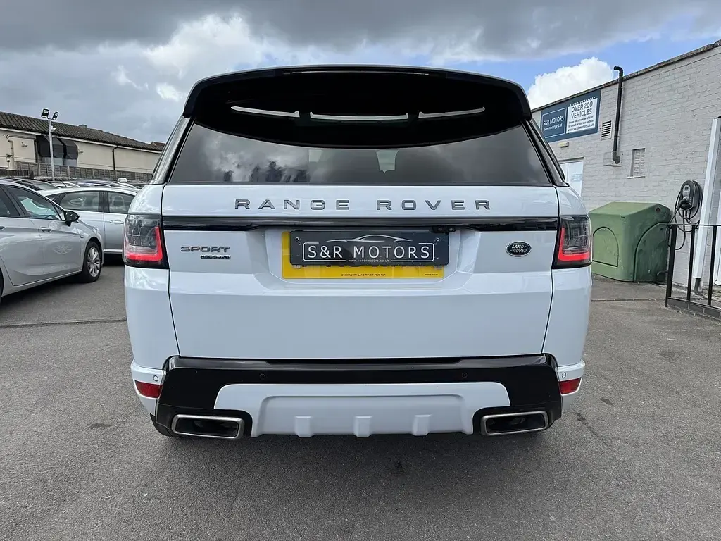 Used Land Rover Range Rover Sport HSE Dynamic 301 HP (221 kW) 2019 White SUV
