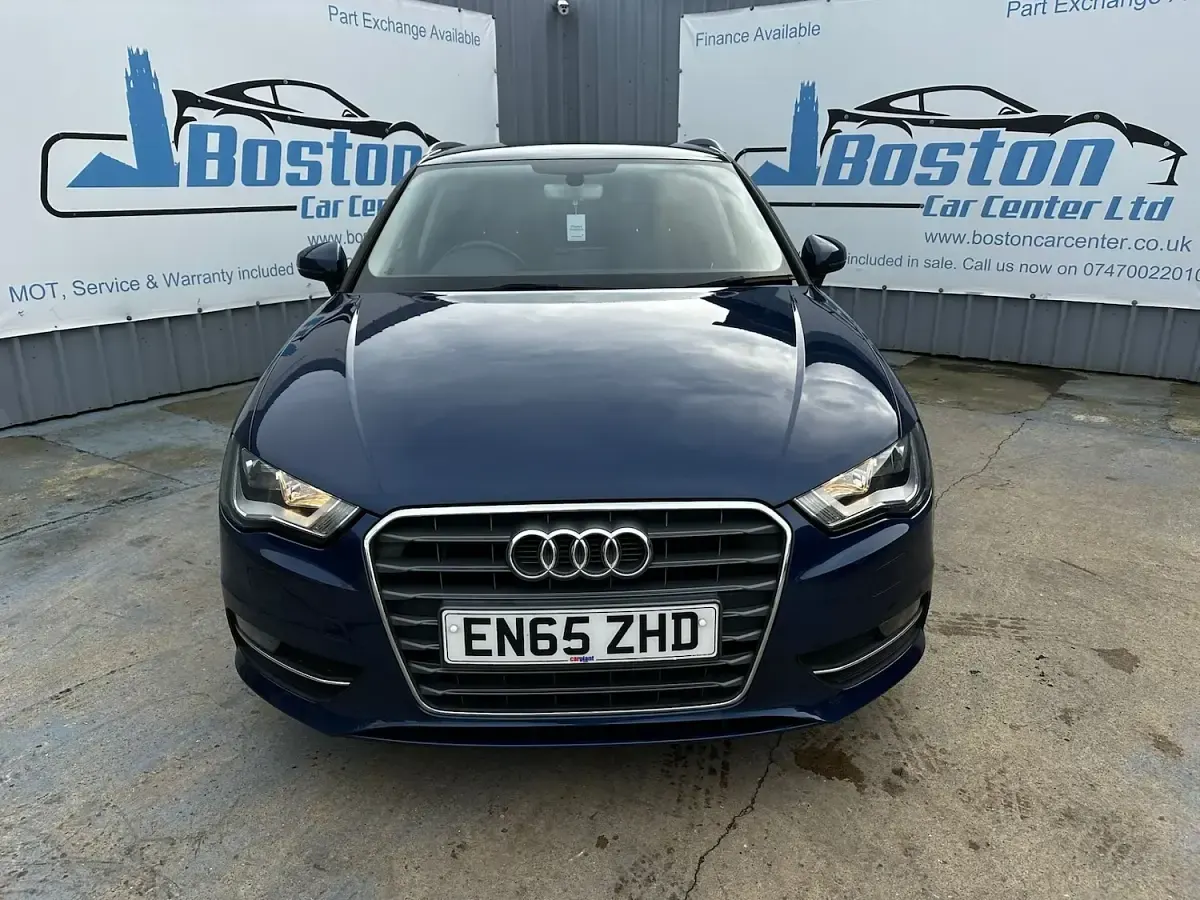 Used Audi A3 Design 110 HP (80 kW) 2016 Blue Hatchback