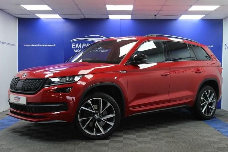 Used Skoda Kodiaq SportLine 190 HP (139 kW) 2021 Red SUV
