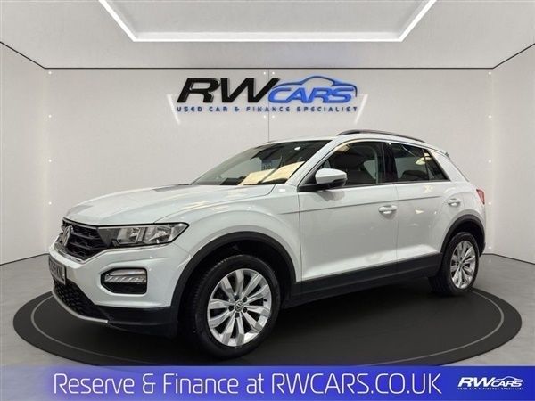 White Used 2020 VW T-Roc SE SUV | £15,587 (A bit pricey) - Image 1/1