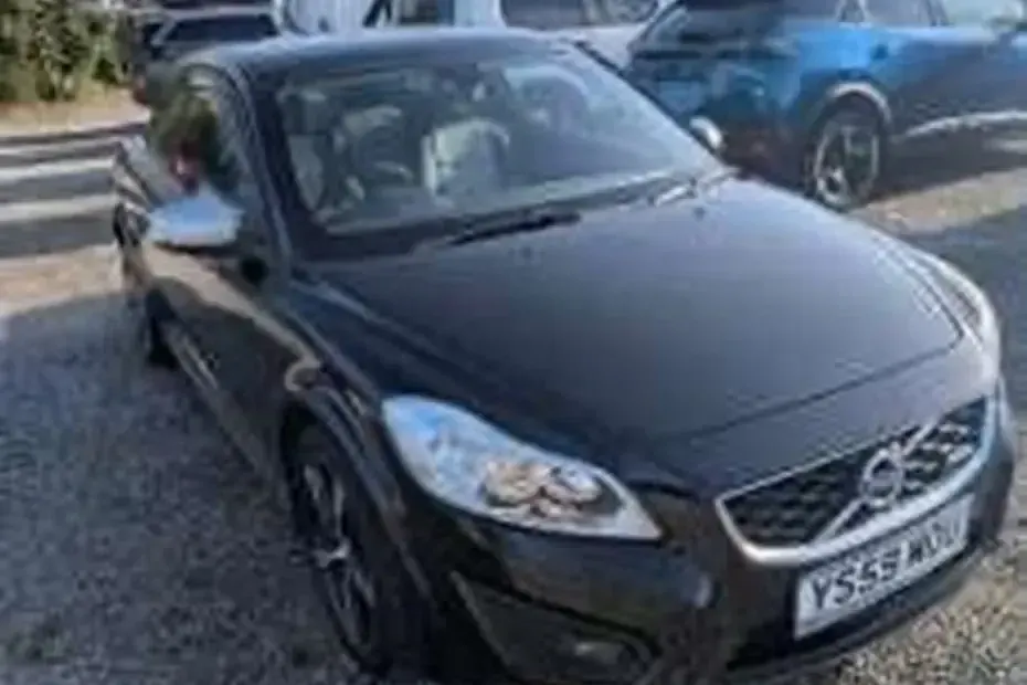 Usado Volvo C30 R-Design 99 HP (72 kW) 2010 Preto Citadino