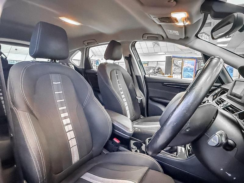 Used BMW 218 Sport Line 136 HP (100 kW) 2015 Grey Hatchback