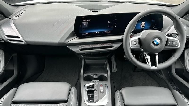 Used BMW 120 M Sport 168 HP (123 kW) 2025 White Hatchback