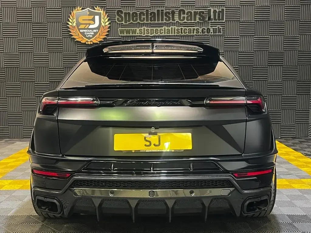 Used Lamborghini Urus 666 HP (489 kW) 2024 Black SUV