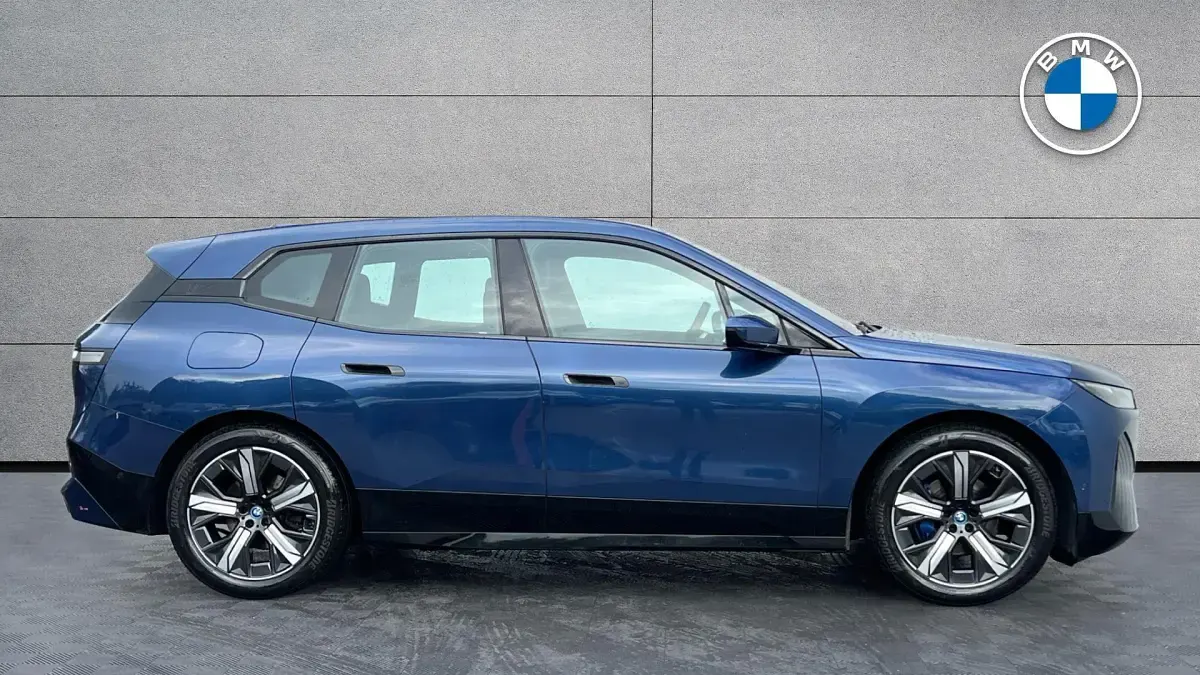 Used BMW iX M Sport 484 kW (659 HP) 2022 Blue SUV