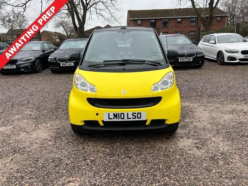 Used Smart ForTwo Cabrio Passion 71 HP (52 kW) 2010 Yellow Cabriolet