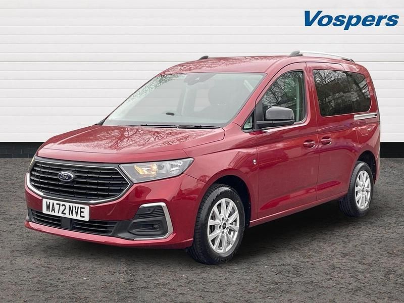 Used Ford Tourneo Titanium 2022 Red Estate