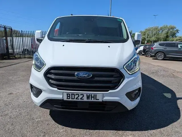 Used Ford Transit Custom Trend 130 HP (95 kW) 2022 White Van