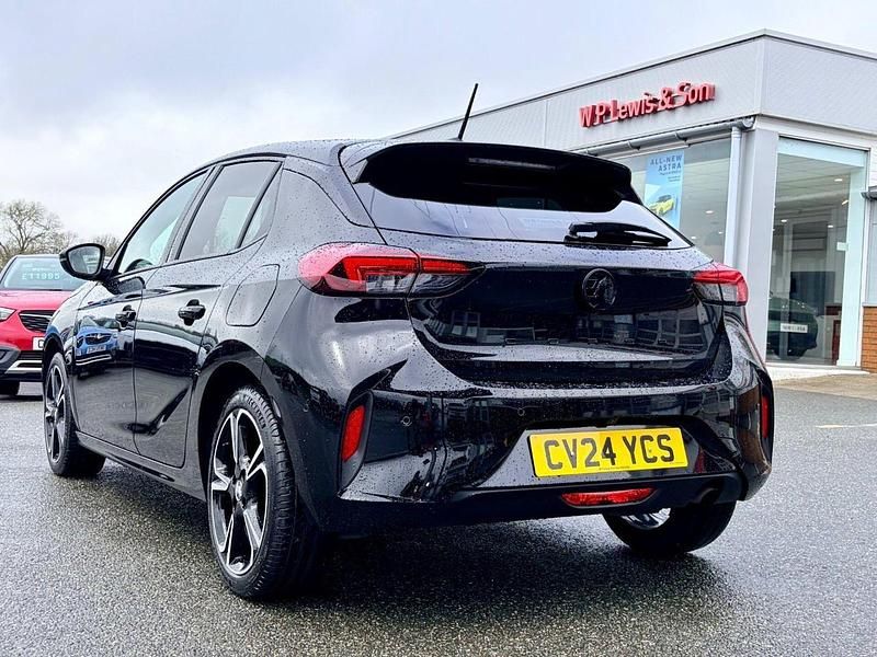 Second-hand Vauxhall Corsa S 74 CP (54 kW) 2024 Negru Hatchback