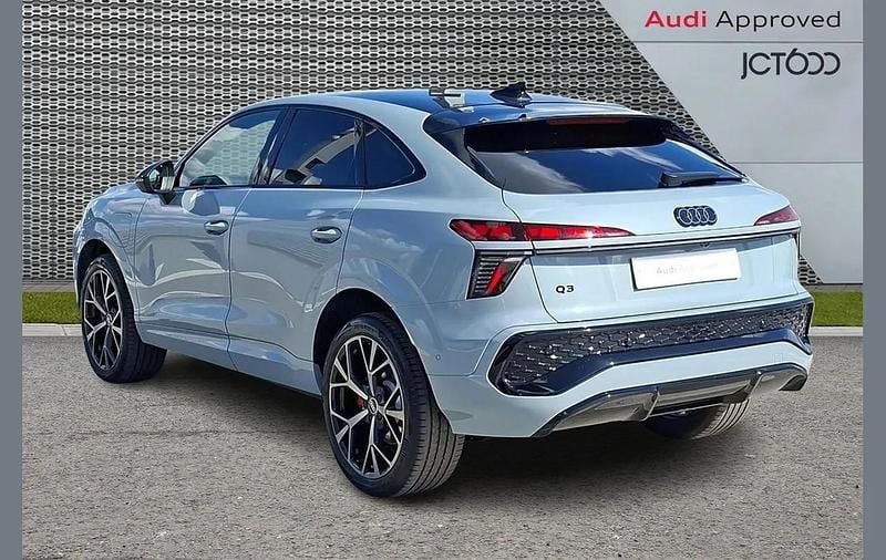 Used Audi Q3 Advanced 267 HP (196 kW) 2025 Grey SUV