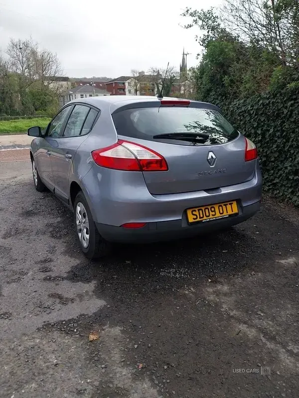 Used Renault Mégane Expression 2009 Blue Hatchback