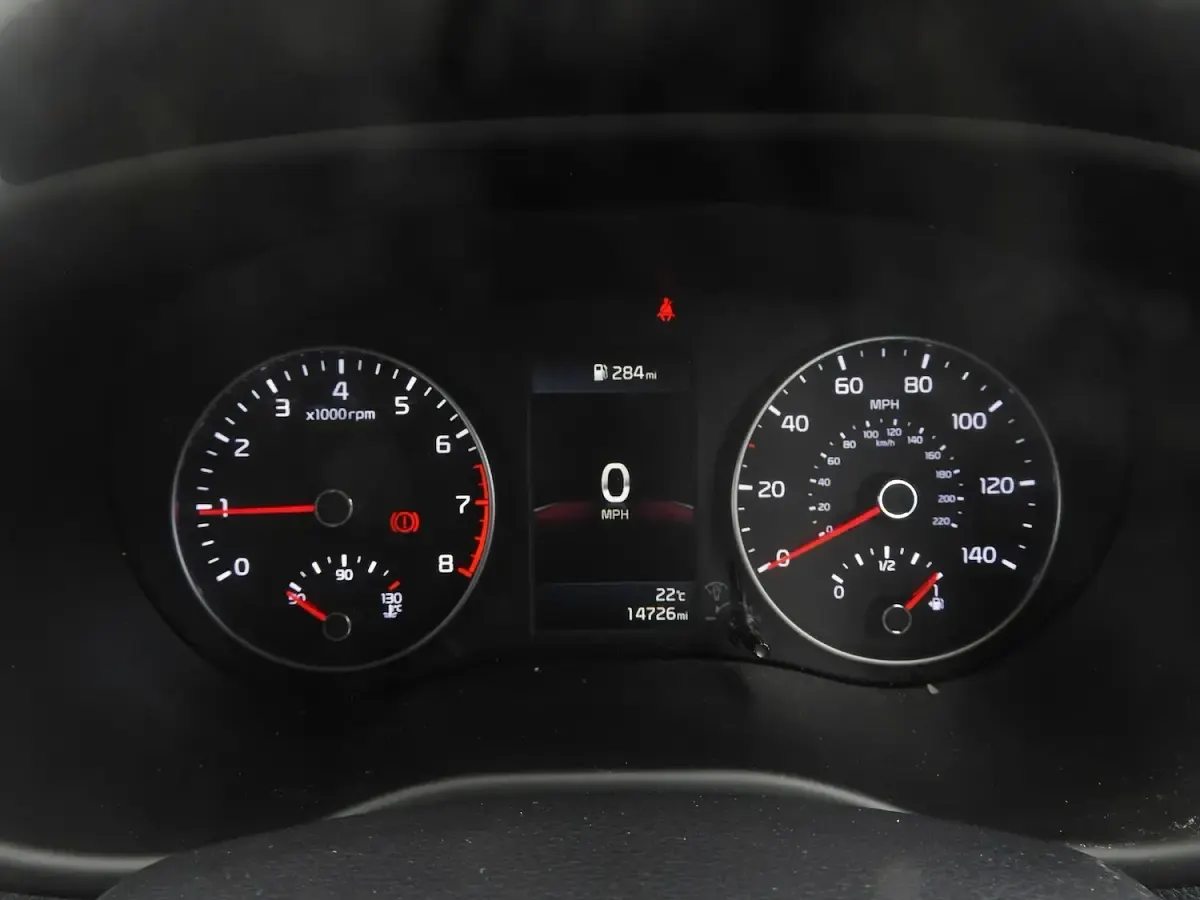 Used Kia Picanto 67 HP (49 kW) 2023 Yellow Hatchback