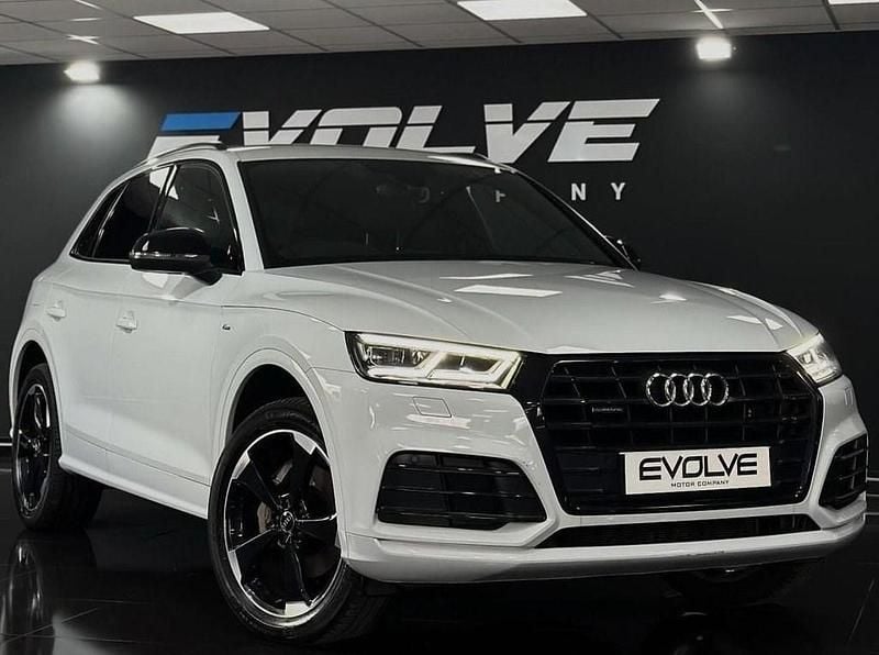 Used Audi Q5 Black Edition 190 HP (139 kW) 2020 White SUV