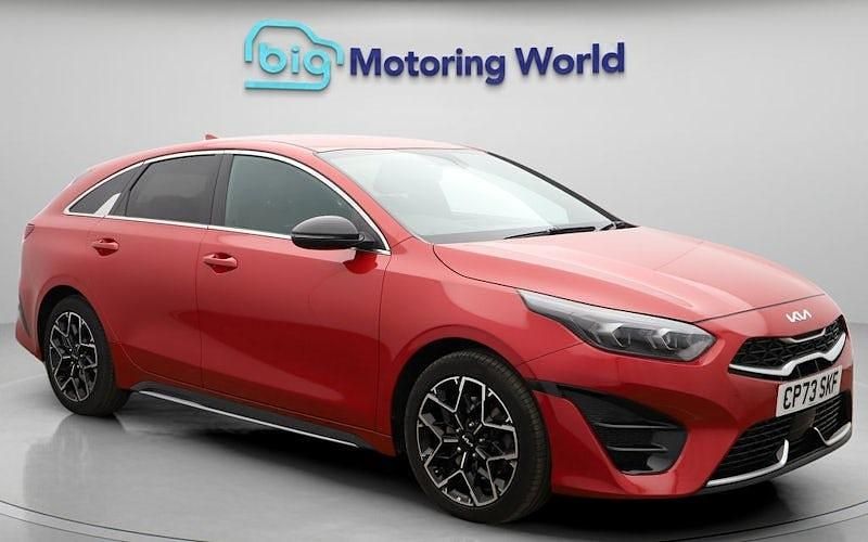 Usado Kia ProCeed GT-Line 159 HP (116 kW) 2023 Carrinha