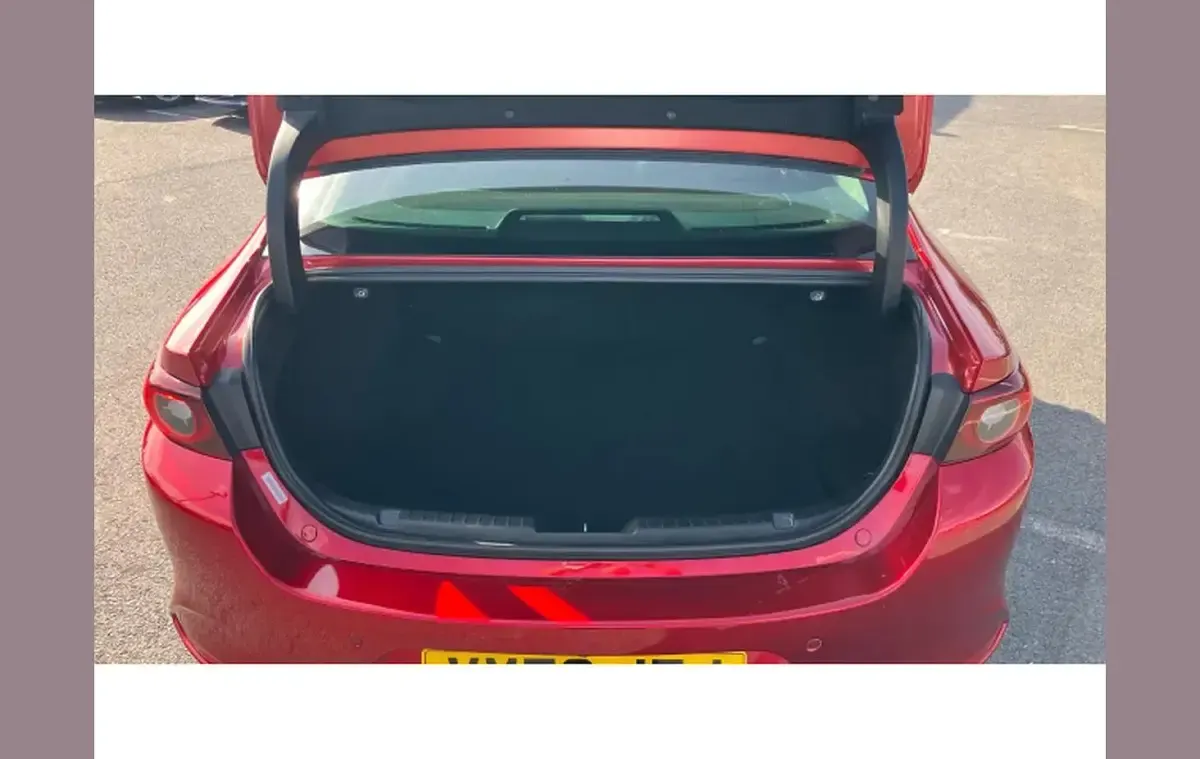 Used Mazda 3 Takumi-Line 183 HP (134 kW) 2023 Red Sedan