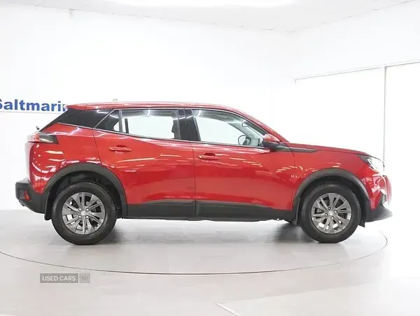 Used Peugeot 2008 Active Premium 100 HP (73 kW) 2021 Red SUV