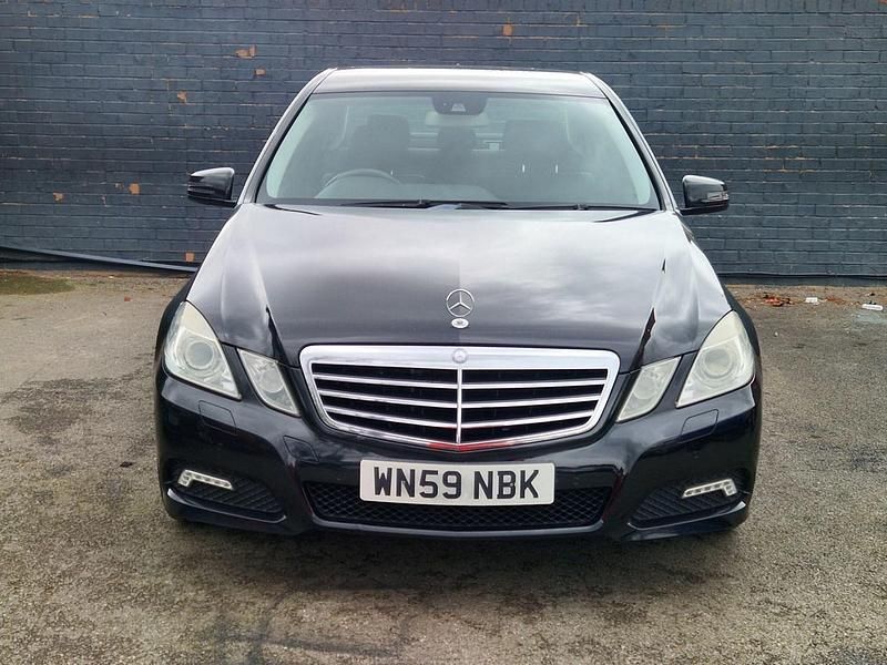 Used Mercedes E250 Avantgarde 204 HP (150 kW) 2009 Black Sedan