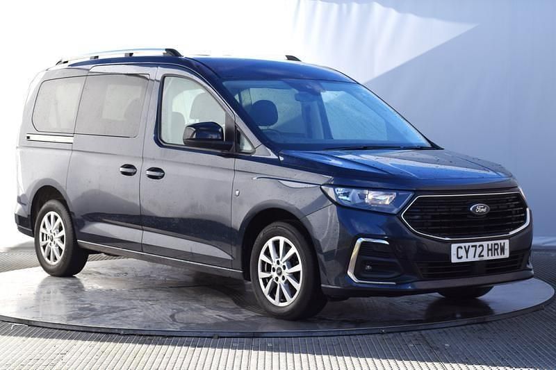 Used Ford Grand Tourneo Connect Titanium 122 HP (89 kW) 2023 Blue MPV
