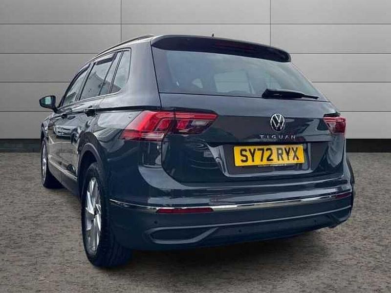 Used VW Tiguan Life 150 HP (110 kW) 2022 Grey SUV