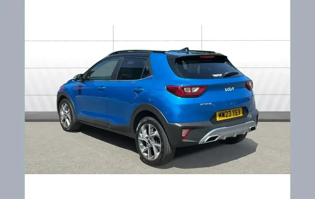Used Kia Stonic GT-Line S 117 HP (86 kW) 2023 Blue SUV