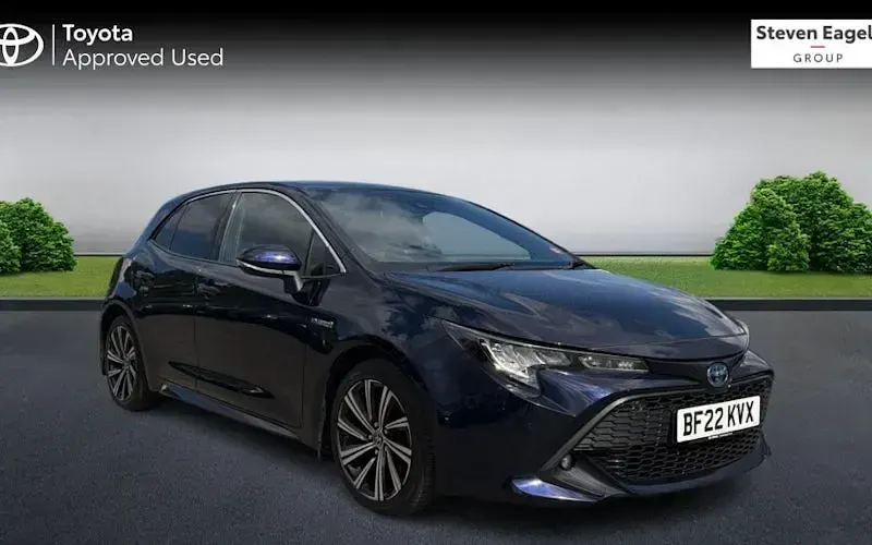 Used Toyota Corolla Design 184 HP (135 kW) 2022 Hatchback