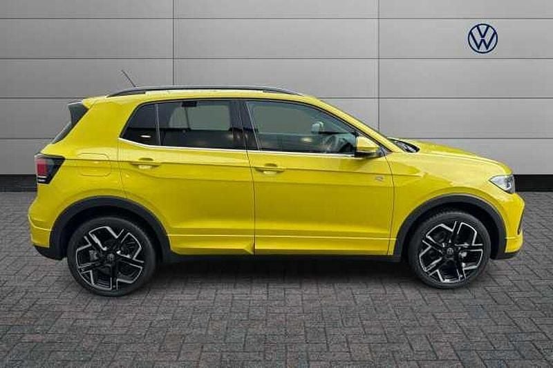 Used VW T-Cross R-line 150 HP (110 kW) 2026 Yellow SUV