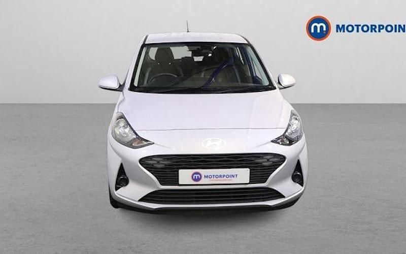 Used Hyundai i10 Advanced 63 HP (46 kW) 2025 Grey Hatchback