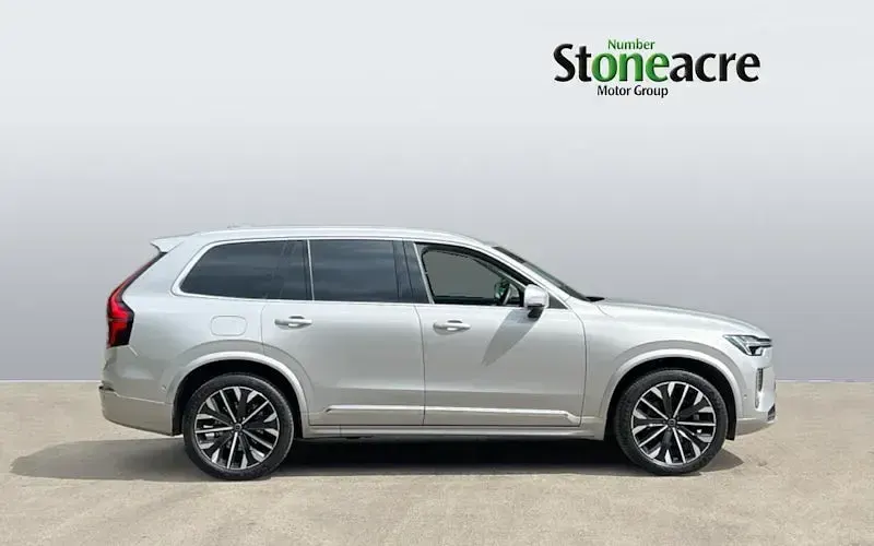 Used Volvo XC90 Ultra 250 HP (183 kW) 2025 SUV
