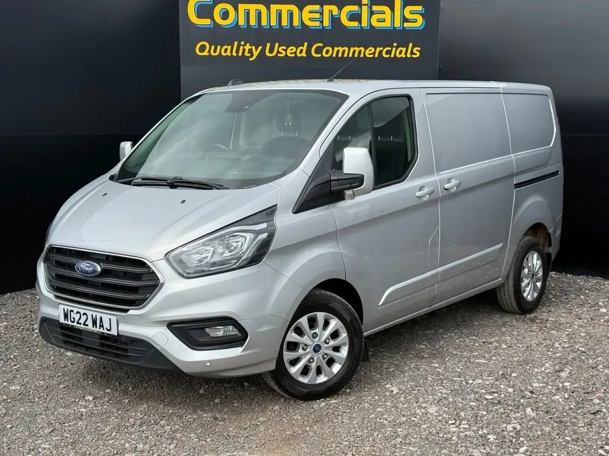 Used Ford Transit Custom Limited 130 HP (95 kW) 2022 Silver Van