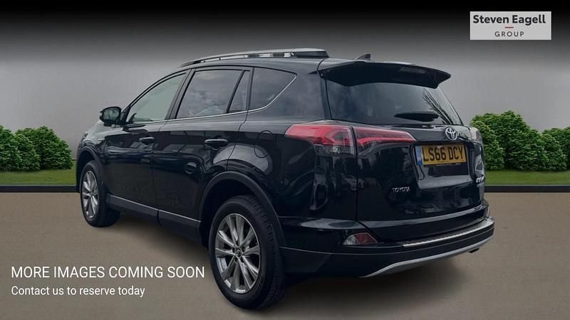 Used Toyota RAV4 197 HP (144 kW) 2016 Black SUV