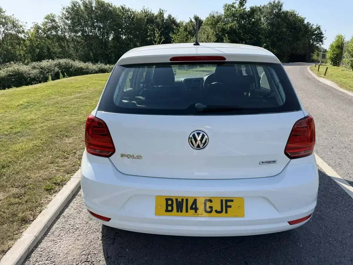 Used VW Polo SE 2014 White Hatchback