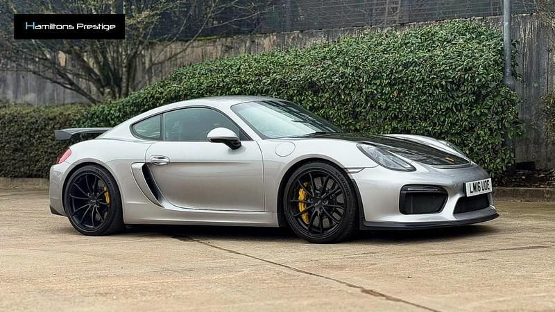 Used Porsche Cayman GT4 385 HP (283 kW) 2016 Silver Coupe