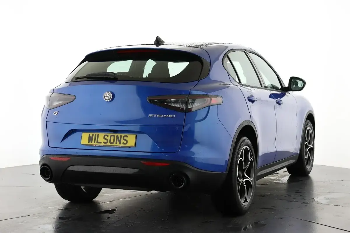 New Alfa Romeo Stelvio Sprint 280 HP (205 kW) 2026 Blue SUV
