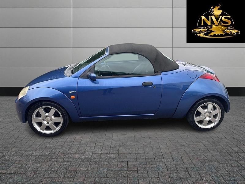 Usado Ford StreetKa 95 HP (69 kW) 2005 Azul Cabrios