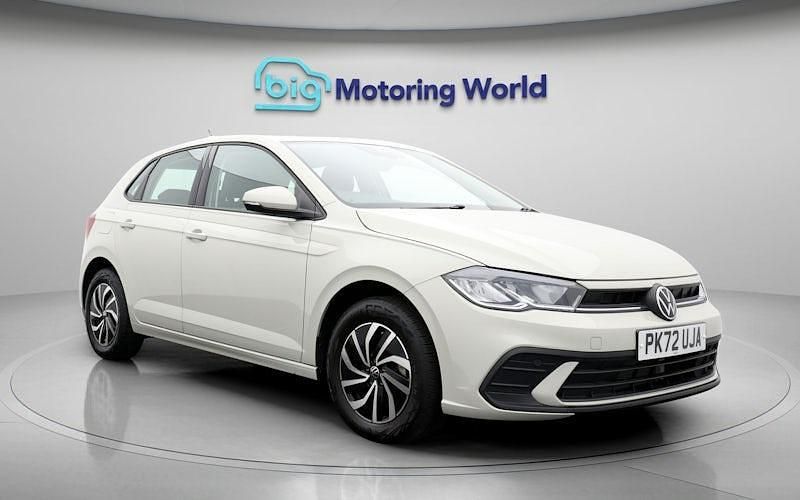 Used 2025 VW Polo Life Hatchback | £17,100 (Good price) - Image 1/4