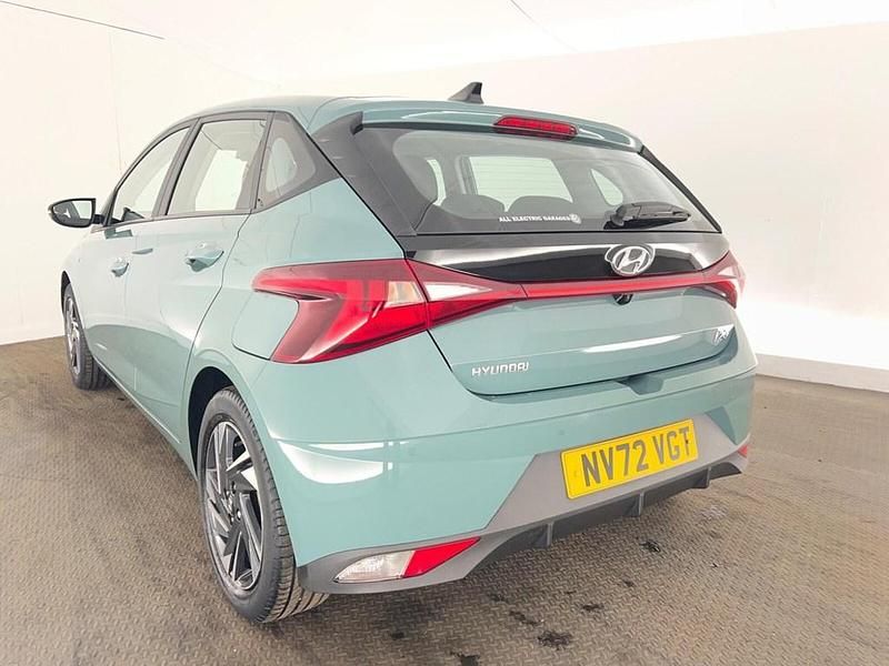 Used Hyundai i20 SE 2023 Green Hatchback