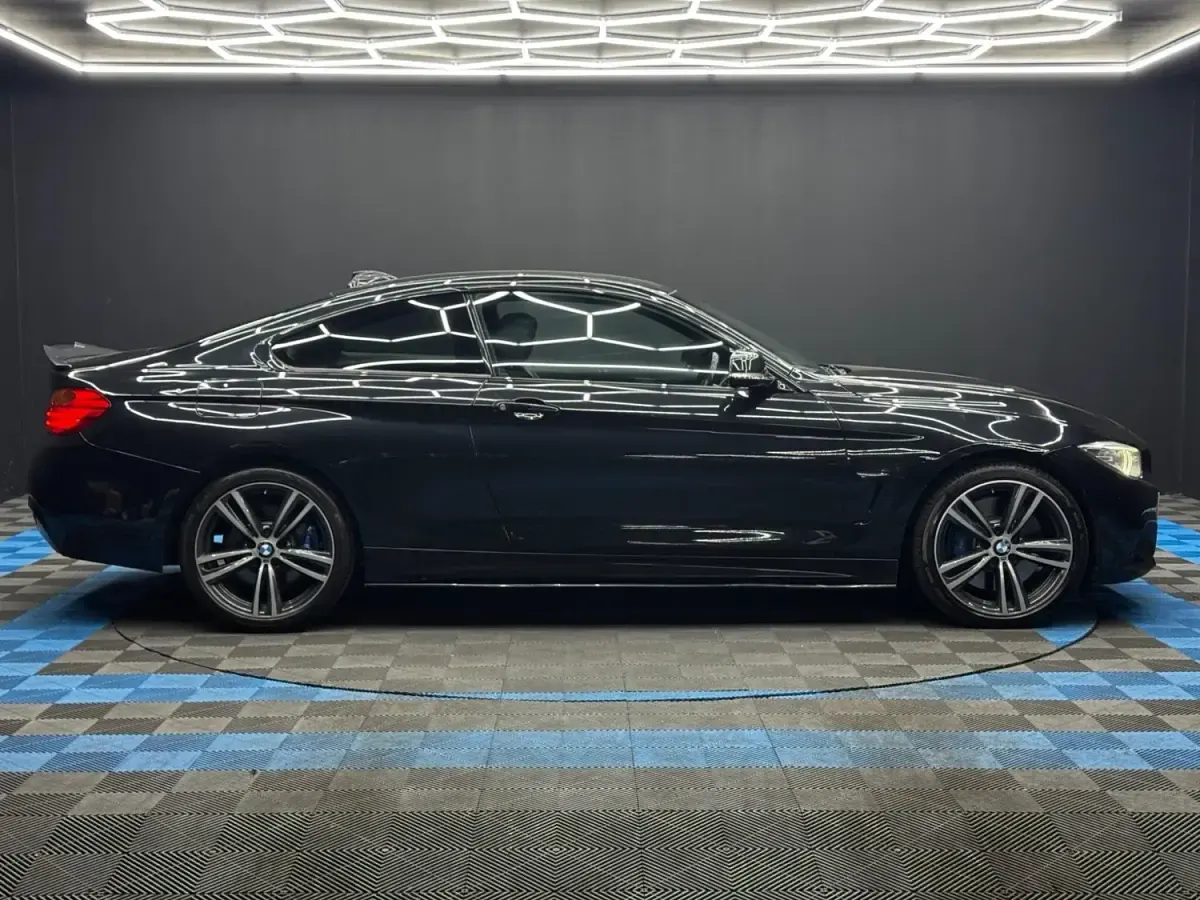 Begagnad BMW 430 M Sport 2015 Svart Sportkupé