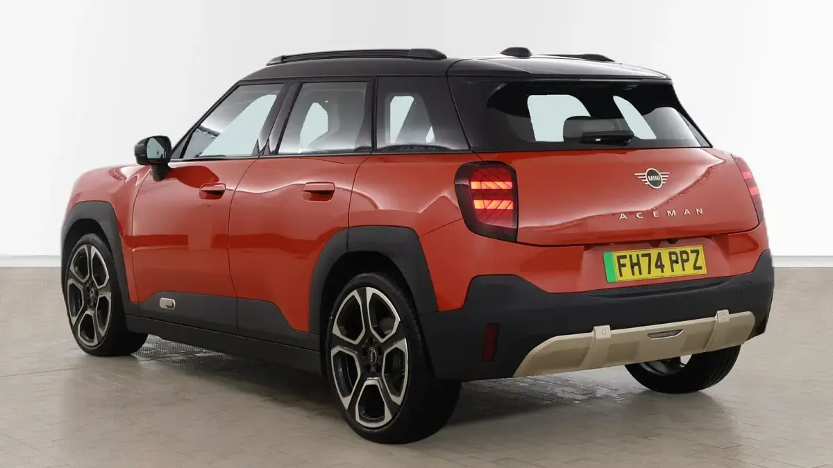 Usado Mini Aceman 133 kW (181 HP) 2025 Vermelho SUV